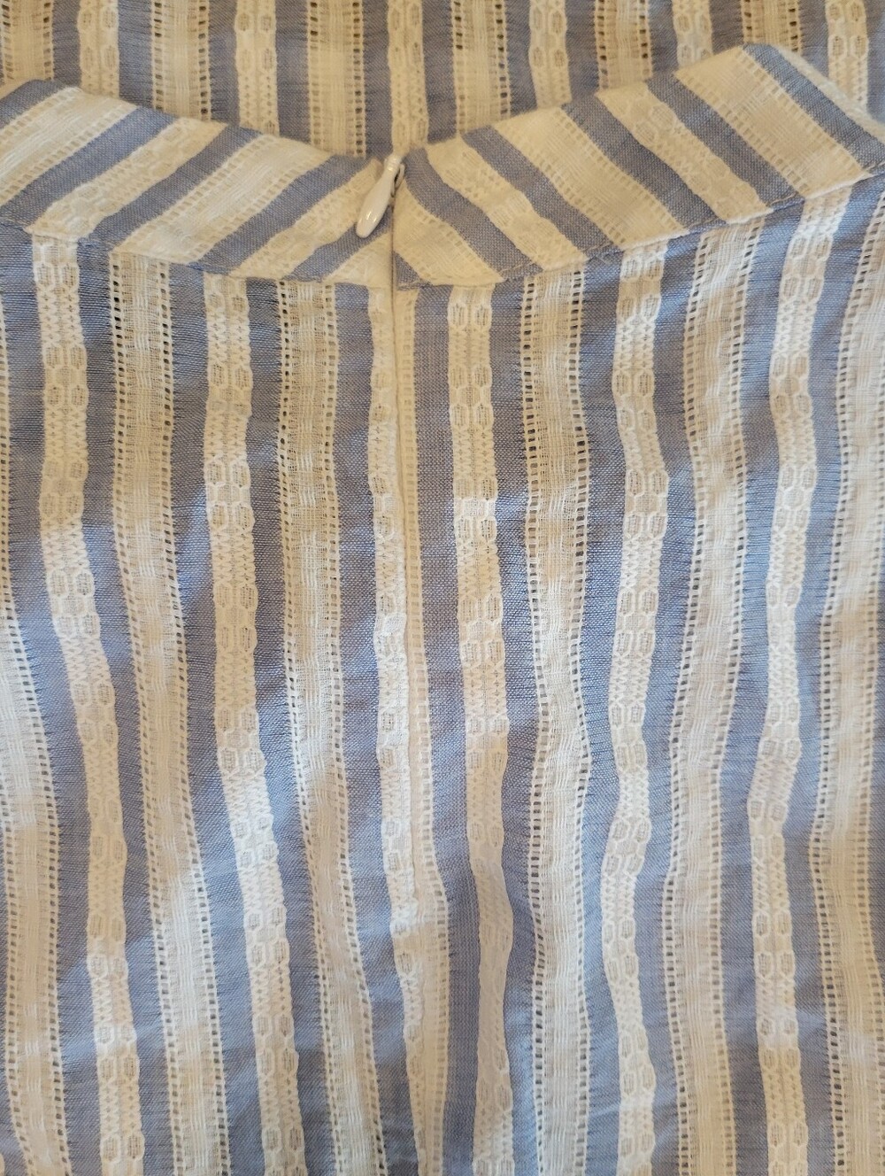 NEW Pair of Women's Blouses — Blue Striped & White Embroidered:S-M - Picture 5 of 8